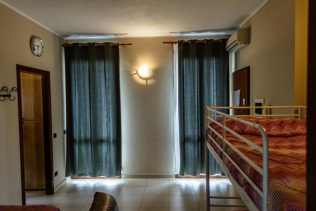 Bed And Breakfast Linate Пескиера Боромео Екстериор снимка