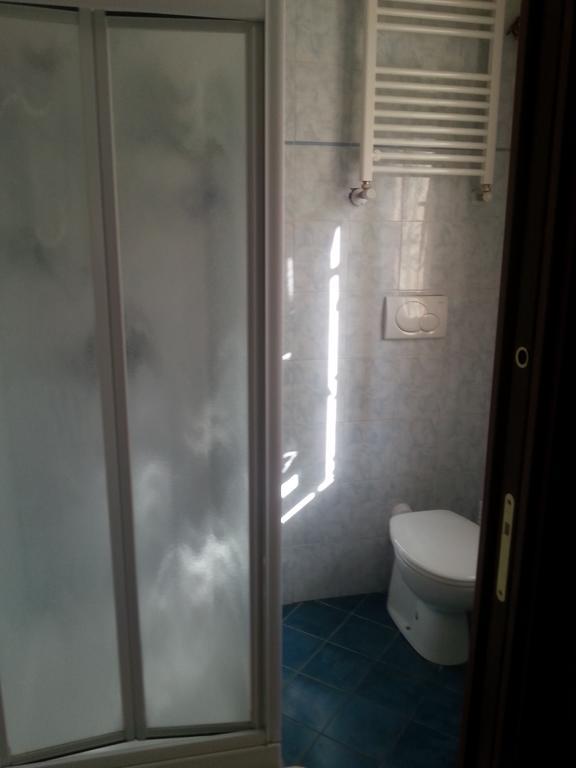Bed And Breakfast Linate Пескиера Боромео Стая снимка